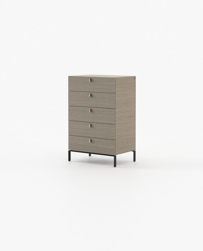 Mara Tallboy